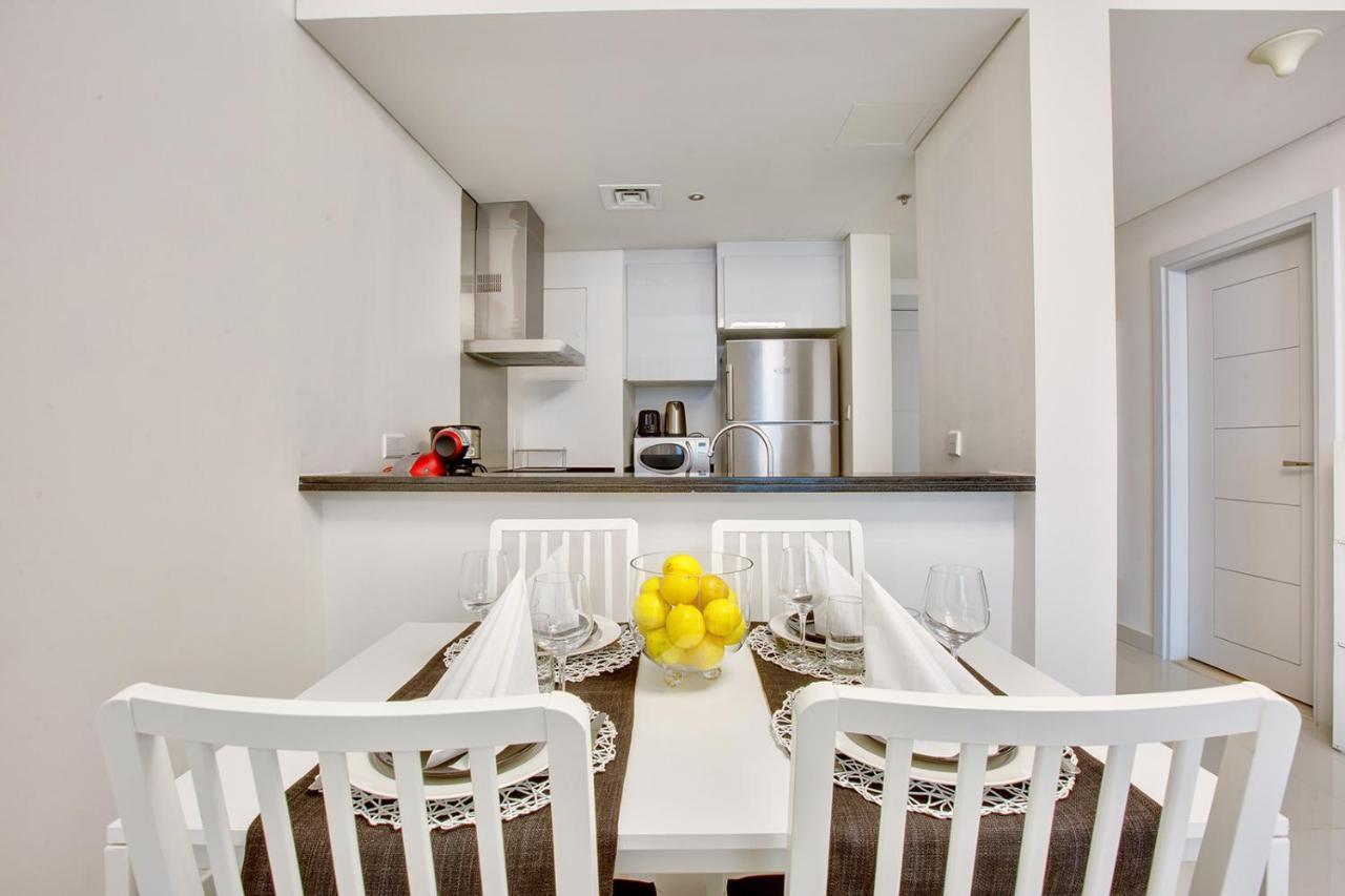 Apartamento Ultra Modern 1Bd In Damac Heights Marina Dubái Exterior foto